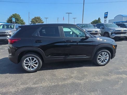 New 2026 Chevrolet TrailBlazer LS w/ LS Convenience Package AWD/4WD image 9