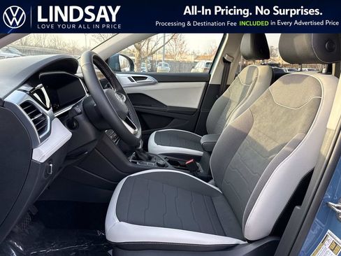 New 2026 Volkswagen Taos SE AWD/4WD image 9