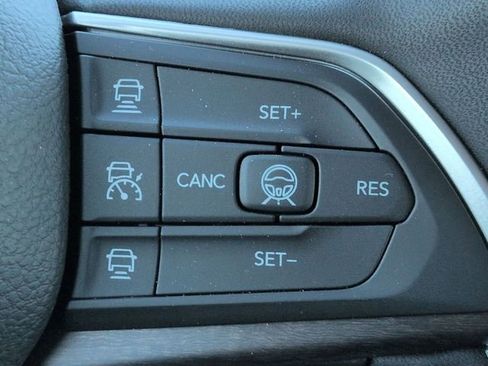 New 2026 Jeep Grand Cherokee Limited w/ Limited Altitude Package image 21