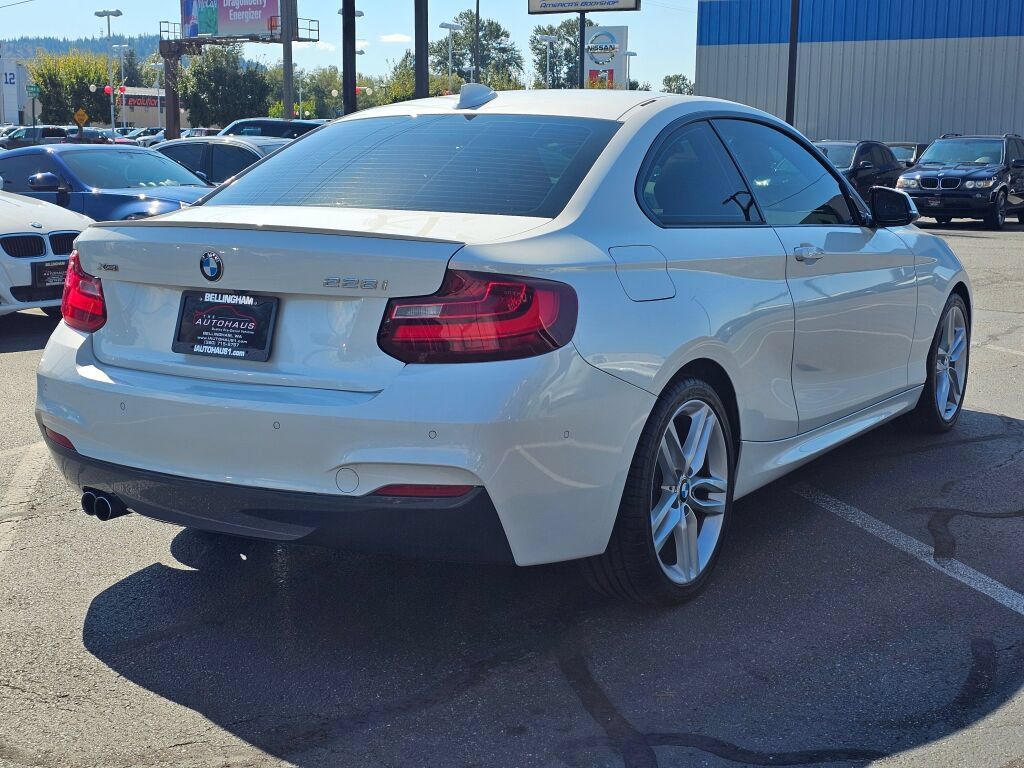 Used 2016 BMW 228i xDrive Coupe AWD/4WD image 5