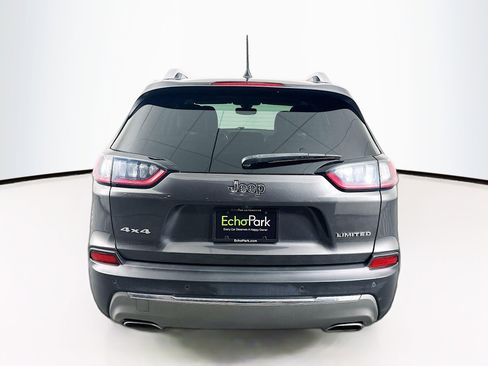 Used 2019 Jeep Cherokee Limited image 7