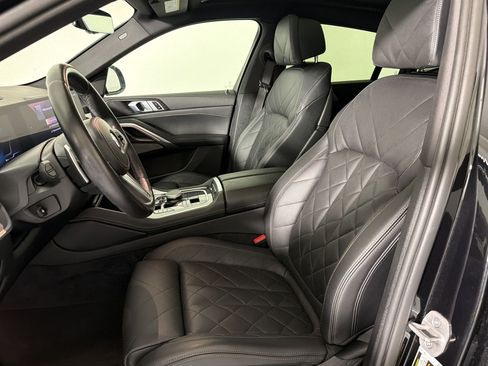 Used 2025 BMW X6 xDrive40i AWD/4WD image 5