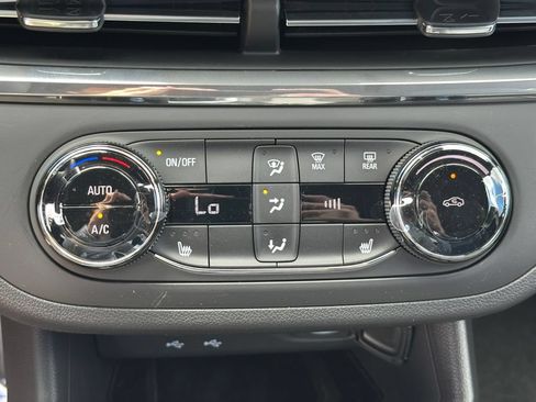 New 2026 Buick Envista Preferred w/ Convenience I Package FWD image 23