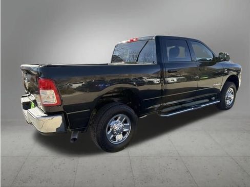 Used 2021 RAM 2500 Big Horn image 5