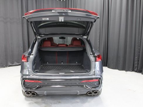 Used 2025 Audi SQ5 Prestige image 15