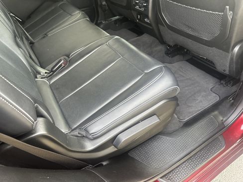 Used 2022 Jeep Grand Cherokee L Overland image 27