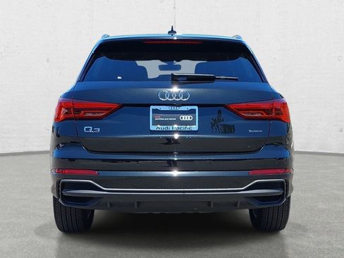Certified 2025 Audi Q3 2.0T Premium w/ Convenience Package AWD/4WD image 6
