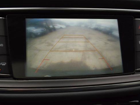 Used 2018 Buick Enclave Premium w/ Trailering Package AWD/4WD image 21