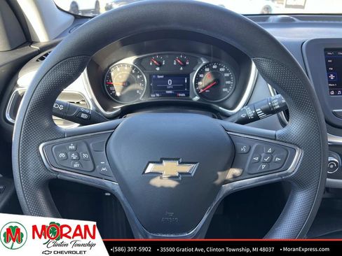 Used 2024 Chevrolet Equinox LS w/ LS Convenience Package image 19