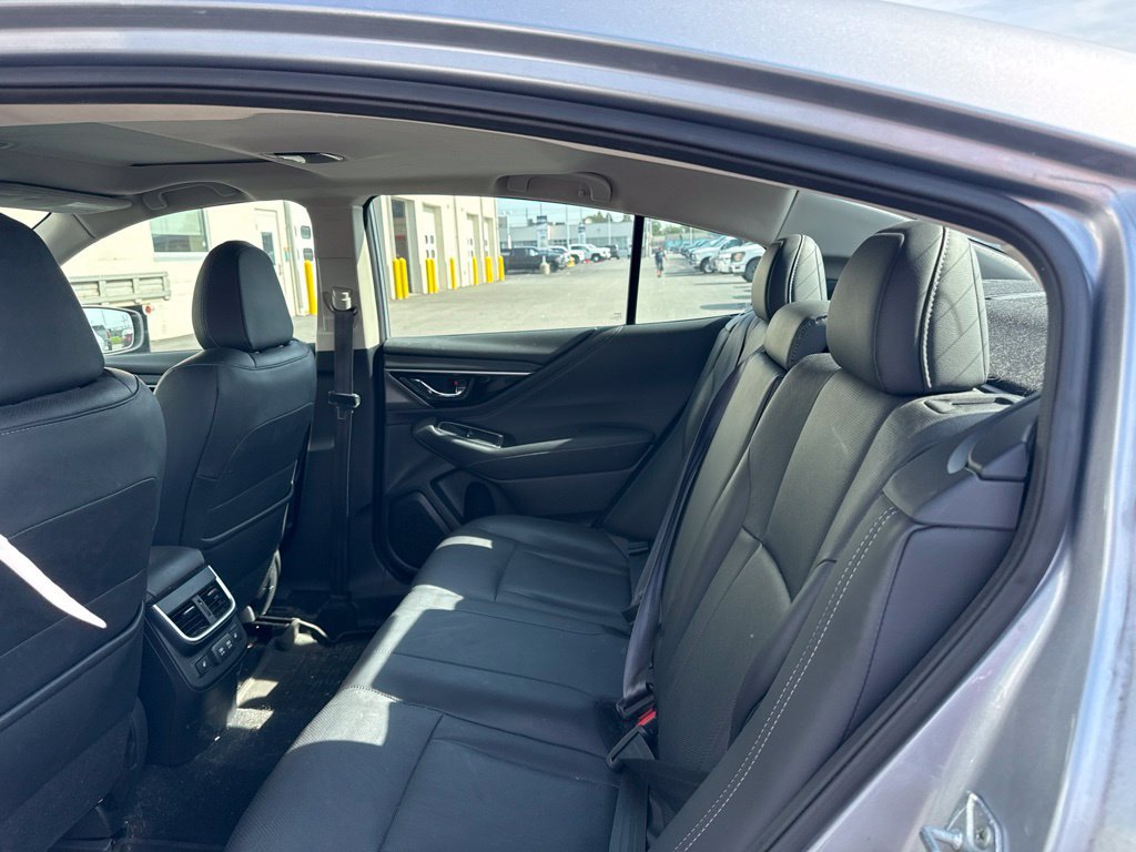 Used 2022 Subaru Legacy Limited w/ Popular Package #3 AWD/4WD image 9