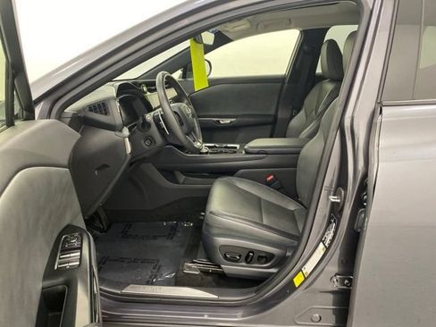 Used 2023 Lexus RZ 450e Premium w/ Technology Package AWD/4WD image 11