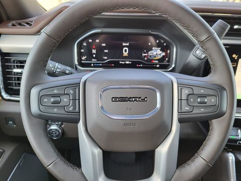 New 2025 GMC Sierra 3500 Denali w/ Denali Reserve Package image 24