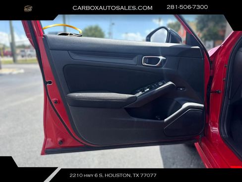 Used 2025 Honda Civic Sport image 19