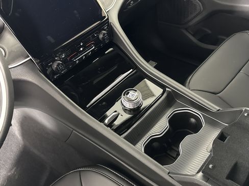 New 2025 Jeep Grand Cherokee Limited image 19