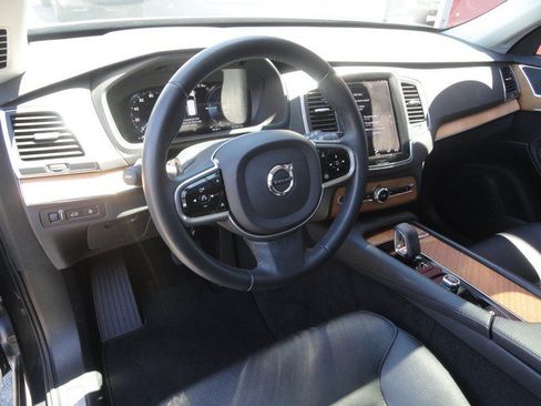 Used 2022 Volvo XC90 T8 Inscription Expression AWD/4WD image 10