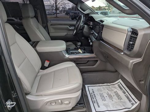 Used 2023 GMC Sierra 1500 SLT w/ SLT Convenience Package image 19