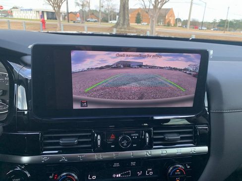 New 2026 Nissan Pathfinder SV image 14