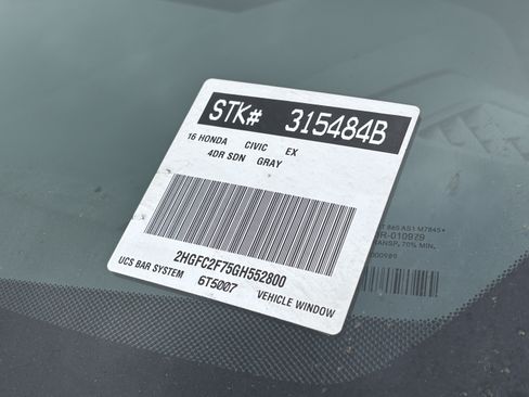 Used 2016 Honda Civic EX image 4