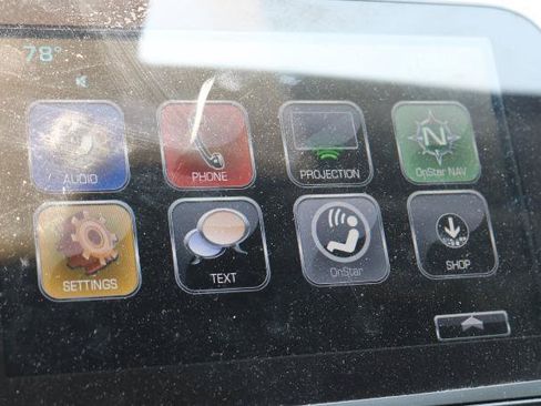 Used 2018 Chevrolet Malibu LT FWD image 13