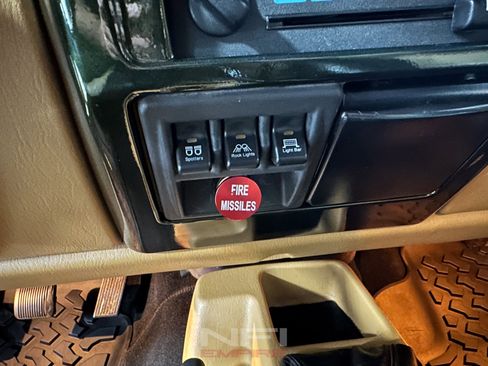 Used 1997 Jeep Wrangler Sport image 30