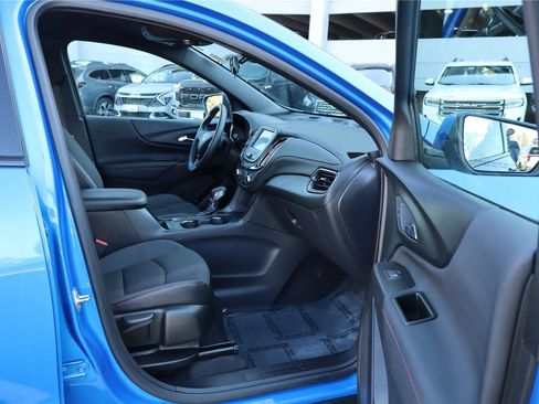 Used 2024 Chevrolet Equinox RS image 28
