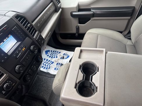 Used 2021 Ford F250 XL image 29