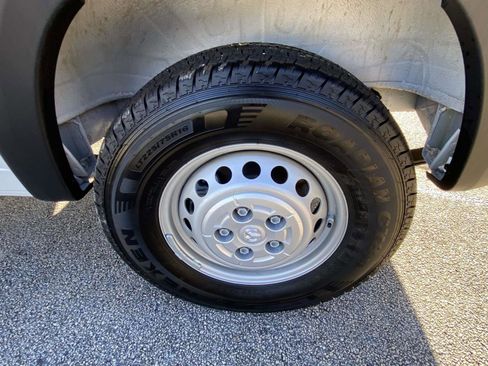 Used 2025 RAM ProMaster 2500 image 25