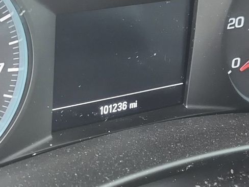 Used 2018 Chevrolet Equinox LT image 5