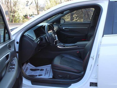 Used 2020 Hyundai Sonata SEL Plus w/ Tech Package image 10