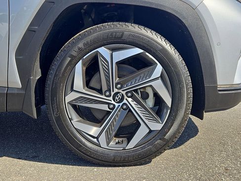 Certified 2023 Hyundai Tucson Limited w/ Cargo Package image 33