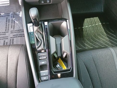 Used 2024 Honda Accord Sport image 19