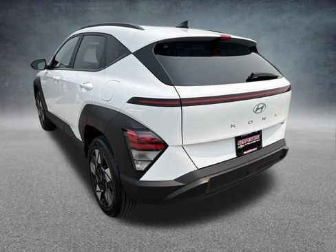 Used 2024 Hyundai Kona SEL AWD/4WD image 10