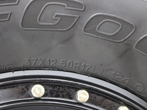 Used 2021 Ford Bronco Badlands image 40