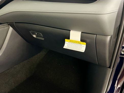 New 2026 Toyota Highlander Platinum image 34