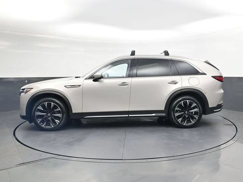 Used 2024 MAZDA CX-90 Plug-In Hybrid w/ Premium Plus AWD/4WD image 8