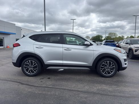 Used 2019 Hyundai Tucson SEL FWD image 4