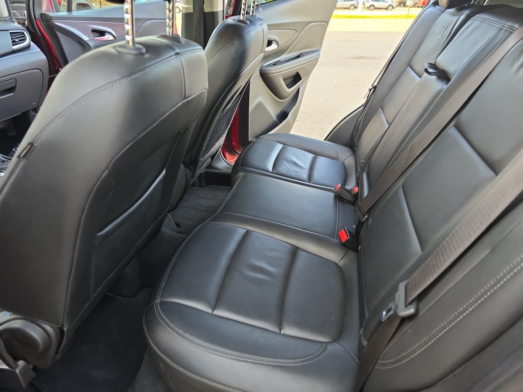 Used 2017 Buick Encore Essence AWD/4WD image 14