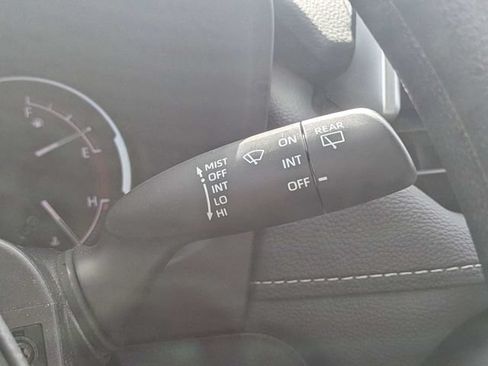Used 2025 Toyota RAV4 LE FWD image 28