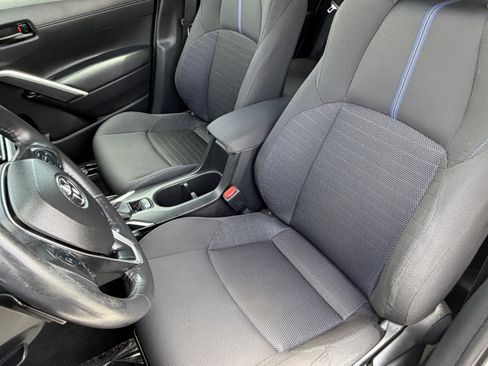 Used 2023 Toyota Corolla Cross AWD Hybrid image 27
