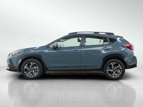 Used 2024 Subaru Crosstrek 2.0i Premium image 2