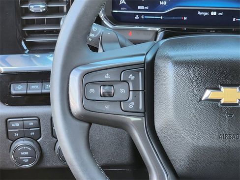 Certified 2025 Chevrolet Silverado 1500 High Country w/ Technology Package image 27