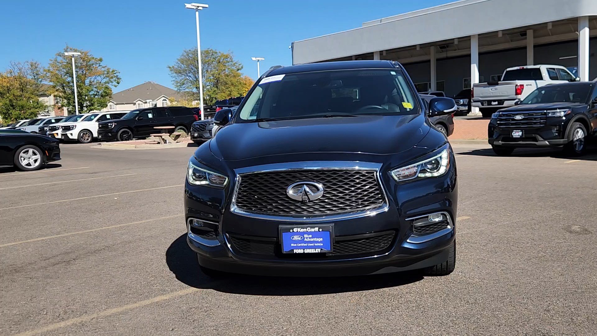 Used 2020 INFINITI QX60 Luxe w/ Essential Package AWD/4WD image 5