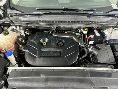 Used 2016 Ford Edge SEL w/ Equipment Group 201A FWD image 34