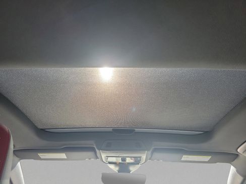 Used 2022 Volkswagen GTI SE w/ SE Leather Package image 15