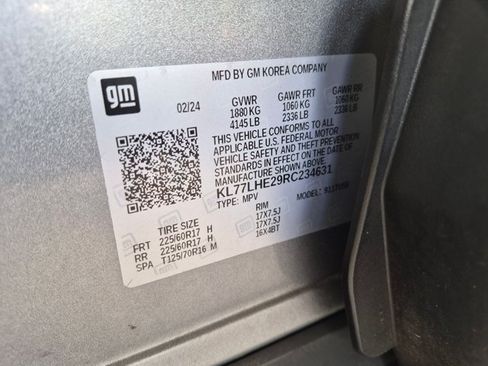 Used 2024 Chevrolet Trax LT FWD image 22