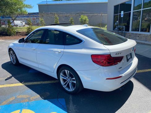Used 2018 BMW 330i Gran Turismo xDrive AWD/4WD image 3