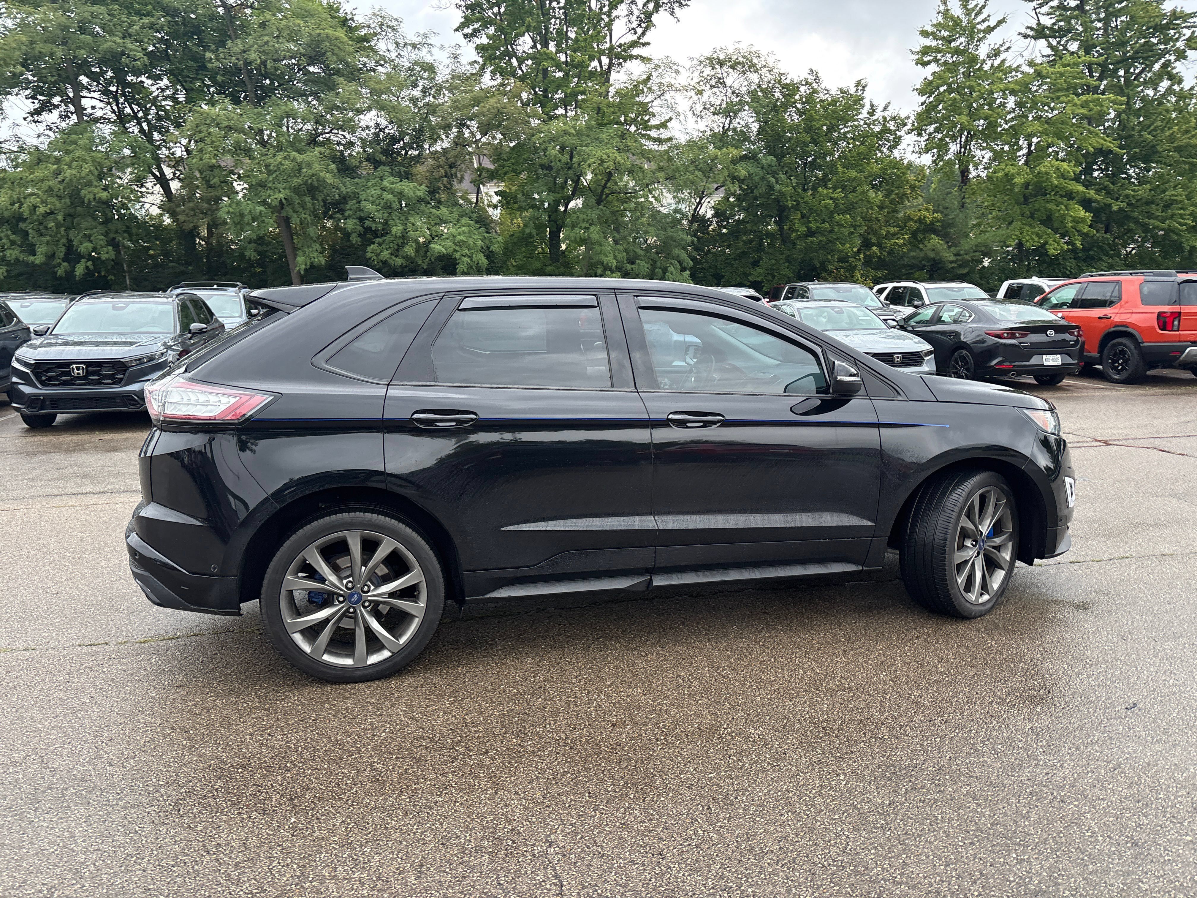 Used 2018 Ford Edge Sport w/ Equipment Group 401A AWD/4WD image 25