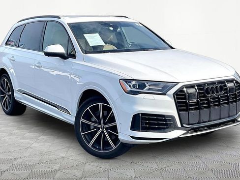 Used 2022 Audi Q7 3.0T Premium Plus image 3