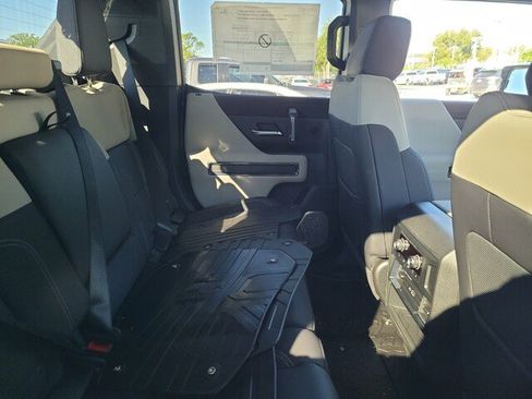 New 2026 GMC Hummer EV 4x4 Crew Cab image 13