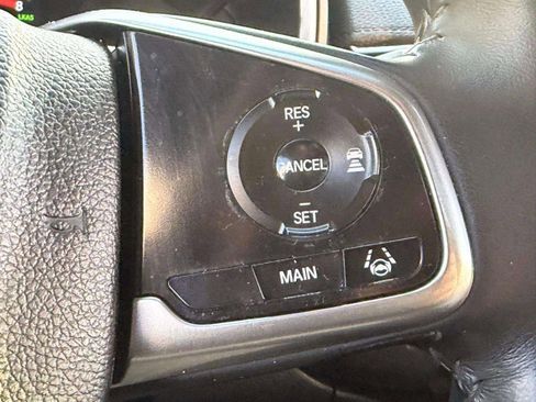 Used 2018 Honda CR-V Touring image 48